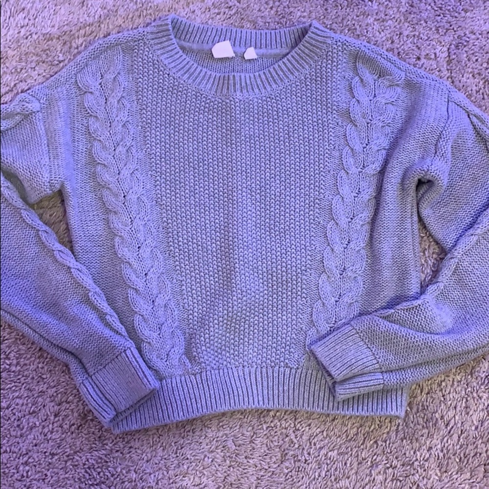 Girls gray sweater